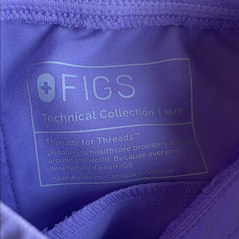 Figs Scrub Set - Picture 2 of 7